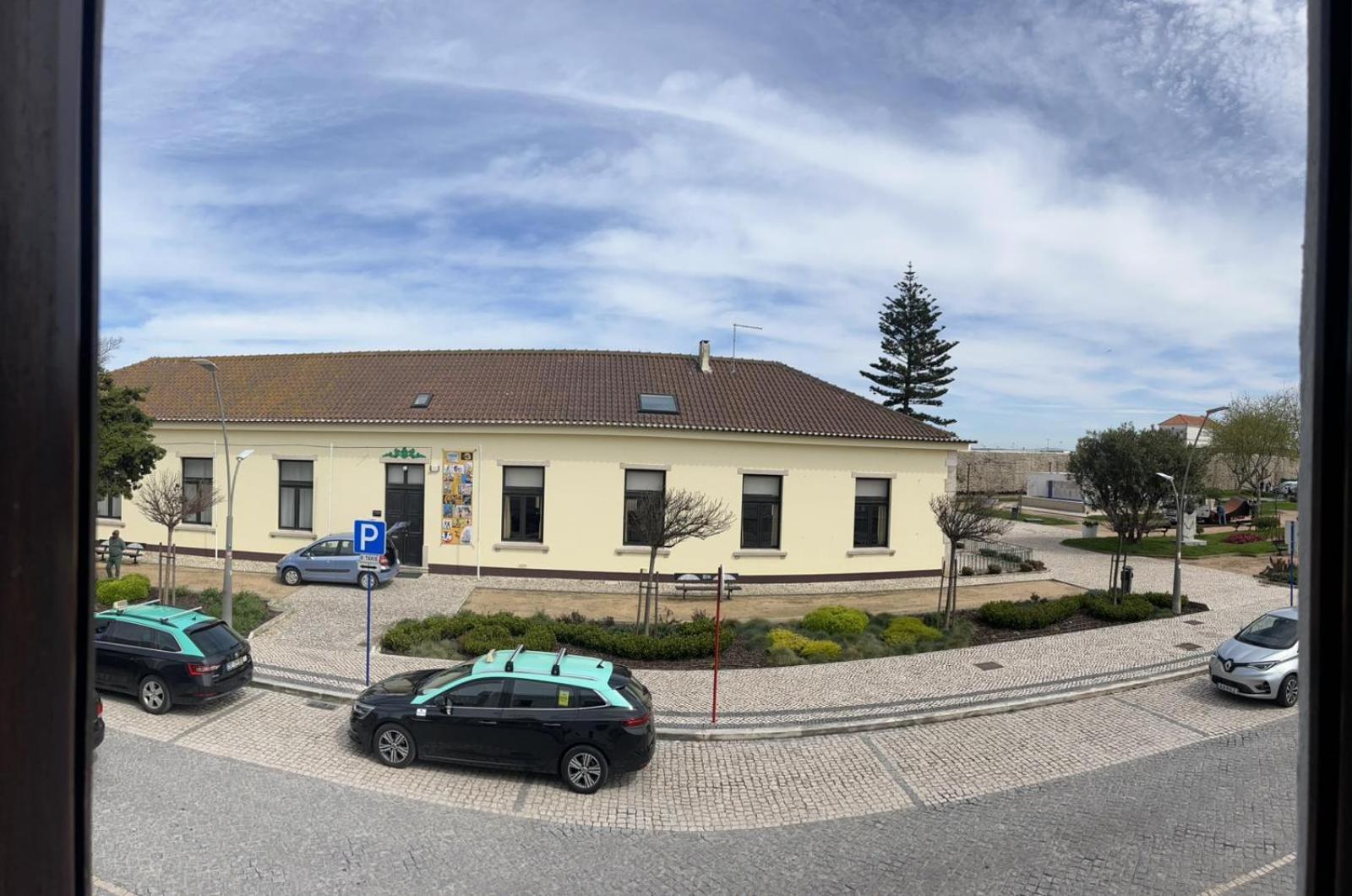 Residência Aviz Hotel Peniche Exterior foto